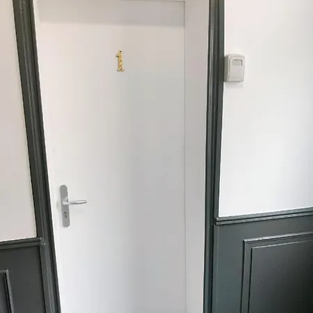 Particulier - Plein Centre - Ideal Groupes Holiday home Lisieux