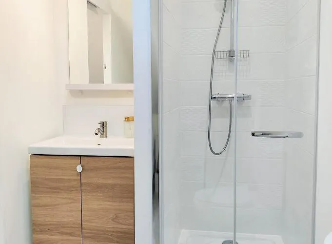 Particulier - Plein Centre - Ideal Groupes * Lisieux